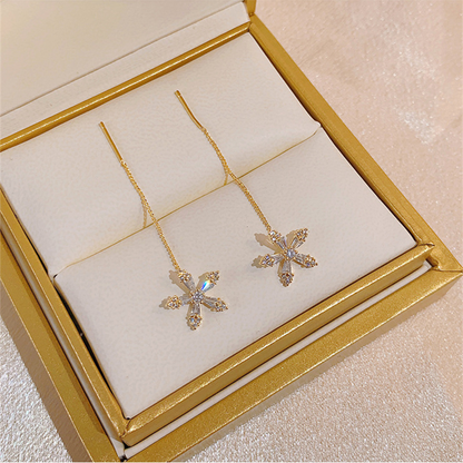 Shiny Diamond Flower Earrings